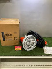 【中古品】【0921】岩崎電気 アイ 作業灯(SS作業灯) 防雨形 適合ランプ:屋外投光用アイランプ450W E39口金 防水プラグ+10mコード+ランプ付 SS45402 ITQPHLM7OSP4のサムネイル