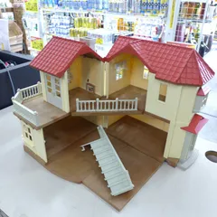 中古品 シルバニアファミリー あかりの灯る大きなお家 ハ-41 箱あり 公田店