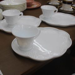 GIVENCHY デイジーシリーズ 食器セット - メルカリ