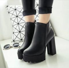 Item thumbnail for item cb8b6ee2-378b-48a9-860c-20b90b8a0ada