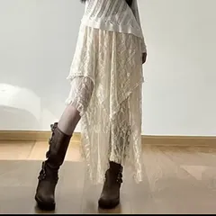 おしゃれ　レイヤードスカート ミディ丈 ハイウエスト　レース　レーススカート　ロングスカート　ヴィンテージ　アシンメトリースカート　エレガント　ロマンティック　ミッドスカート　y2k