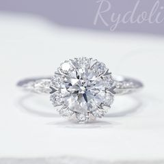 PT950 1.05ct オーダーメイドダイヤリング ラボグロウンダイヤモンド IGI鑑定書付き ラウンドブリリアントカット キラキラ 人気 指輪  ヘイローリング ラボダイヤリング メレダイヤ取り巻き プラチナ製 華やかでエレガントな輝き ダイヤリング