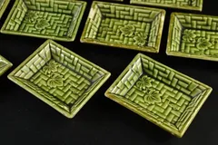 e2710 珉平焼 蓋物 喰籠 木箱入り 緑釉 喰篭 菓子器 淡路焼 民平焼 e2710 珉平焼 蓋物 喰籠 木箱入り 緑釉 喰篭 菓子器 淡路焼