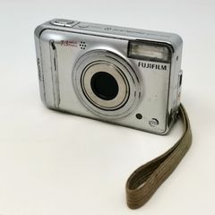 FUJIFILM 10.2メガピクセル コンパクトデジタルカメラ - メルカリ