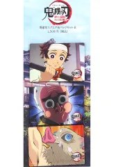 【中古】バッジ・ビンズ 伊之助＆炭治郎＆鋼鐵塚 ワールドツアー2024 場面写スクエア缶バッジセットE(3個セット) 「ワールドツアー上映 鬼滅の刃 絆の奇跡、そして柱稽古へ」 劇場グッズ