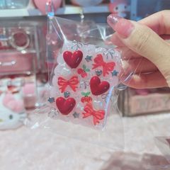 No.228  アクリル小物ケース　トラベル　ケース　クリア　硬質ケース　ホイップデコ　シリコンシーラント　ピンク　赤　ハート　リボン　パステルカラー　推し活グッズ　Teahandmade