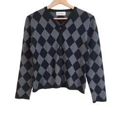 2025年最新】イヴサンローラン カーディガンの人気アイテム - メルカリ