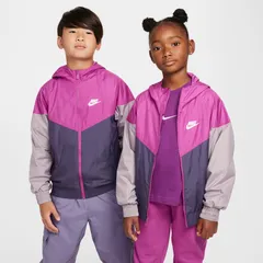 ナイキ キッズ ウィンドブレーカー 130-160cm 子供服 NIKE ジュニア ウィンドランナー フーデッド ジャケット 裏メッシュ アウター はっ水 防風 nike スポーツウェア ウインドブレーカー 子ども ピンク 上着  /FZ5516-574