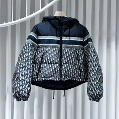 タグ付✨️Christian Dior 2024 千鳥カナージュダウンジャケット