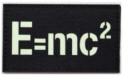 新品 ワッペン E=mc2（アインシュタインの公式） 蓄光・発光素材 マジックテープ（ベルクロ）着脱式 ミリタリー サバゲー 刺繍パッチ