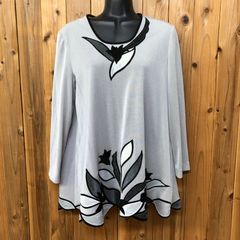 LEONARD 半袖 Vネック トップス カットソー - メルカリ