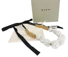 極美品MARN Iマルニ ネックレス黒花の立体モチーフレザー紐