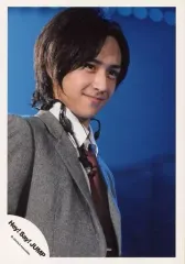 【中古】生写真(ジャニーズ) Hey! Say! JUMP/八乙女光/ライブフォト・バストアップ・ジャケットグレー・右向き・背景青/公式生写真