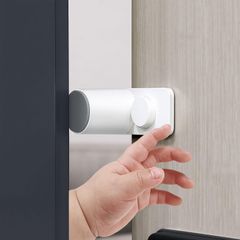 Item thumbnail for item 6f7cdc72-0a40-4728-8b28-3b1b951ab9a8