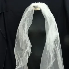ウェディングベール ロング コーム付き ブライダル レース 花 結婚式 アクセサリー レディース アイボリー veil 【中古】