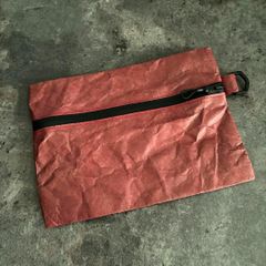 ポーチ　小物入れ　タイベック　軽量　キャンプ　登山　レッドパープル