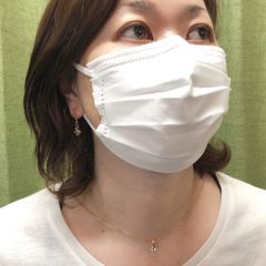 キュービックジルコニア　ネックレス（カラー：ゴールド）