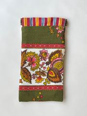 Vintage fabric glasses case　　　A