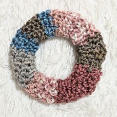 ♡ハンドメイド♡ヘアゴム シュシュ ヘアアクセサリー マーブル毛糸 毛糸 ボリューム 大きい 可愛い １点物 プレゼント グレー ピンク ブルー ブラウン マルチカラー