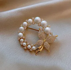 蝶 パール ブローチ ゴールド ゴージャス 華やか 蝶々 パーティー キラキラ ギフト 贈りもの 贈り物 昆虫 新品