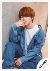 【中古】生写真(ジャニーズ) なにわ男子/大橋和也/全身・座り・衣装青・右手口・左手下/Johnnys’ ISLAND STORE グッズオフショット’20夏/公式生写真