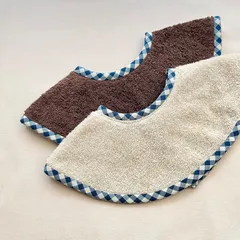 【青ギンガムチェック】ふわふわタオルのまんまるスタイ　サークルスタイ　タオルスタイ　出産祝い　よだれかけ　　つけ襟