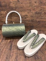 【新品・未使用品】スタイリッシュな草履バッグセット 振袖　成人式 前撮り 卒業式 入学式　モスグリーン