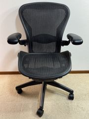 ###直接引き取り限定### 都内、神奈川一部地域自社配送可  ハーマンミラー Aeron Chair(アーロンチェア) AE111AWB AJG1BBBK3D01