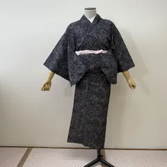 着物　ウール　紺　花柄　リサイクル着物　w-664のサムネイル