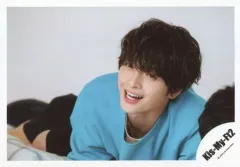 【中古】生写真(ジャニーズ) Kis-My-Ft2/玉森裕太/横型・バストアップ・衣装水色・口開き・背景白/「Kis-My-Ft2 LIVE TOUR 2019 FREE HUGS!」グッズオフショット/公式生写真