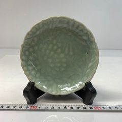 江戸時代 鍋島青磁 中皿 直径約13㎝ 東里6-0615① - メルカリ