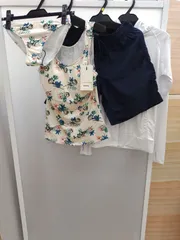 【未使用】【サイズは商品説明参照】Teddy水着レディース体型カバータンキニ長袖ラッシュガードブラトップショーツショートパンツ4点セットS Y-621