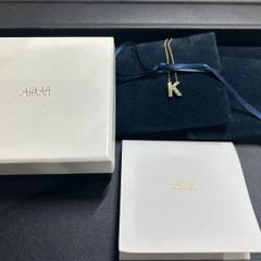【期間限定】【AHKAH】K18イニシャルダイヤネックレス　0.22ct