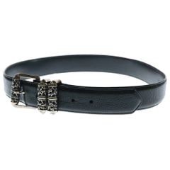 【新品未開封】PRADA プラダ シュシュ 黒 三角ロゴプレート 希少色】PRADA RE-NYLON シュシュ トライアングルロゴ PRADA