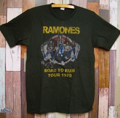 新品ラモーンズ【RAMONES】Road to Ruin★バンドTシャツ★Bunny