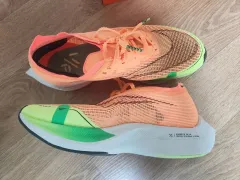 ナイキ ZoomX ヴェイパーフライ ネクスト％ 2 25.5 美品 稀少 新品 未試着 25 5cm NIKE ZOOMX VAPORFLY NEXT% 2 ORANGE ナイキ