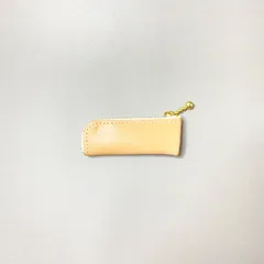 イタリアンレザー　スリムなミニコインケース　マヤベリー　ベージュ　(出品番号64)