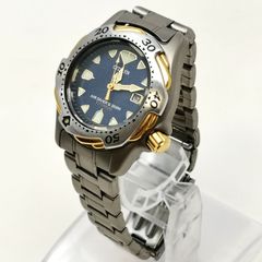 CITIZEN AIR DIVERS 腕時計 200M チタン クォーツ　箱あり　メンズ　シルバー　ゴールド　管理番号ARCYKO1513のサムネイル