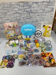 【L5-90】◇ ポケモン　缶バッジ、ミニフィギュア、メザスタ、キーホルダー、その他　57点セットのサムネイル