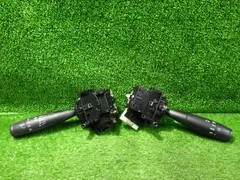 エブリイ　ディマースイッチ　ライトスイッチ　DA17W　37210-71L11　スズキ　251002232