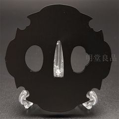 BK0133　日本刀装具　刀鍔　透し　鉄地　透　鍔　刀剣美術　重量：約127G