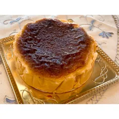 バスクチーズケーキ4号（12センチ）　冷凍スイーツ　誕生日ケーキ　パーティサイズ 送料無料