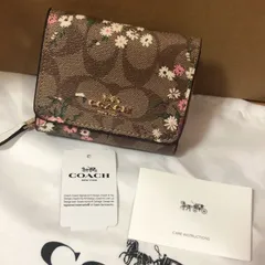2023年最新】coach コーチ 三つ折り財布の人気アイテム - メルカリ 2023年最新】coach コーチ 三つ折り財布の人気アイテム - メルカリ