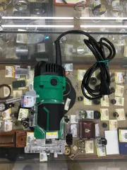美品 マキタ　Makita トリマー  M373   チャック孔径 6mm  本体のみ  エキスパート藤沢辻堂店のサムネイル