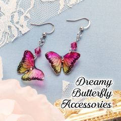 儚き夢の羽 ✶ レジン蝶々ピアス・イヤリング ✶ クリアピンク