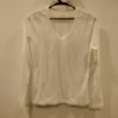 AZUL by moussy　Vネック　白　長袖