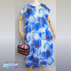 浴衣リメイク 涼しいワンピース ブルー ホワイト 菊模様 フレンチスリーブ 綿麻混 | Yukata Remake Dress Blue and White French Sleeves Cotton and Linen #2505-025