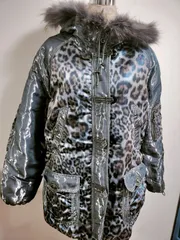 【伊太利屋】GKR ヒョウ柄ポケット グレー ジャケットジャンバー13号 伊太利屋】GKR ヒョウ柄ポケット グレー ジャケットジャンバー13号