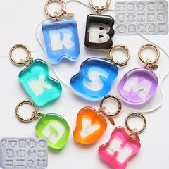 Evergarden【2枚セット】シャカシャカ アルファベット シリコンモールド レジン モールド アクセサリー パーツ キーホルダー シェイカーモールド キャンドル シリコン モールド 型 キット キャンドル アロマストーン 石膏 手作り 樹脂 粘土 シ 1