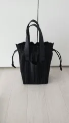 プリーツプリーズトートバッグ美品 お値下げしました! PLEATS PLEASE ISSEY MIYAKE(プリーツプリーズイッセイミヤケ